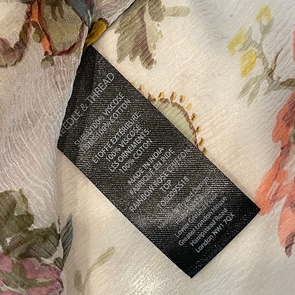 Needle & Thread Floral Print Ruffle Blouse Size:4 - Picture 9 of 12